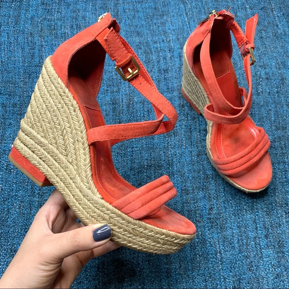 Isola Yalena Espadrille Wedge Sandals in Coral Suede Leather Women's Size 6